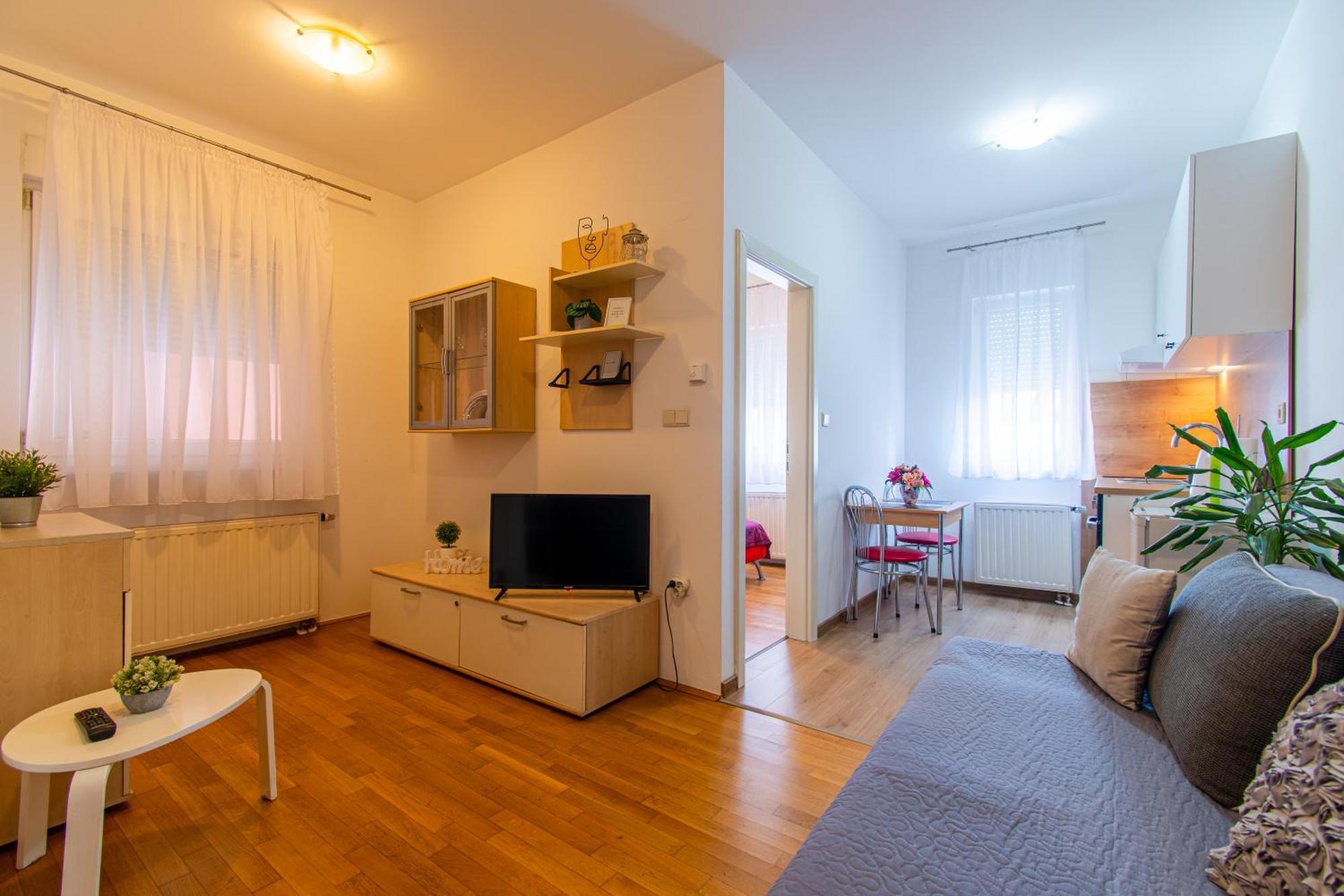 Flexible Selfcheckins 57 - Zagreb - Parking - New Apartman Kültér fotó